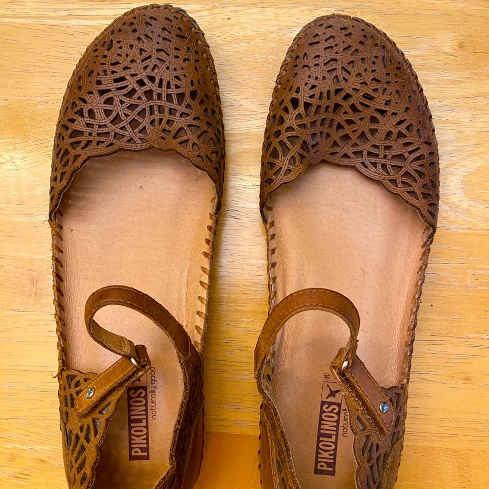 Leather cut work design Mary Jane style sandals